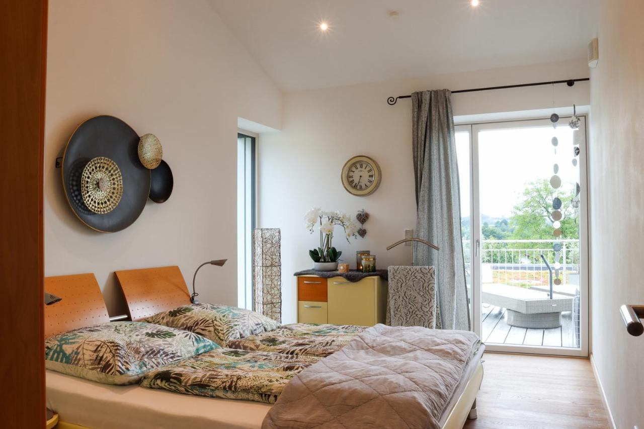 Moderne Ferienwohnung Naehe Bad Griesbach, Haarbach Exterior foto